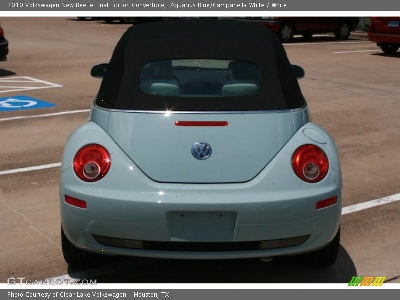 Aquarius Blue/Campanella White / White 2010 Volkswagen New Beetle Final Edition Convertible