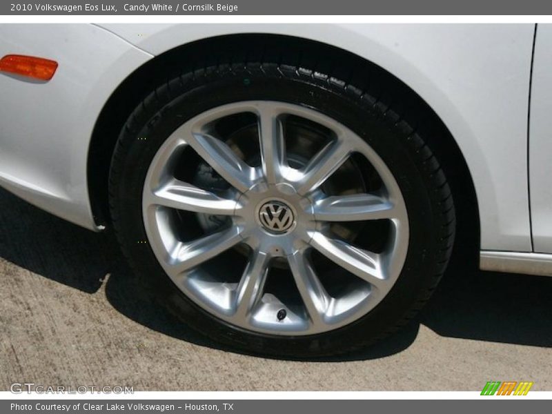 Candy White / Cornsilk Beige 2010 Volkswagen Eos Lux