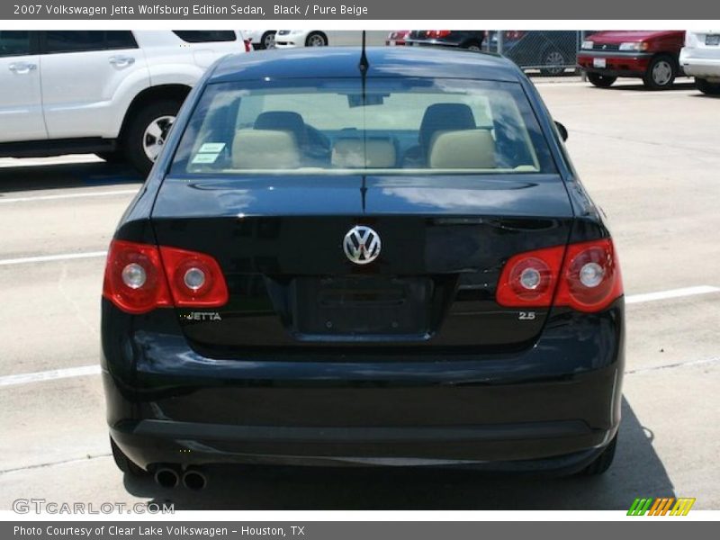 Black / Pure Beige 2007 Volkswagen Jetta Wolfsburg Edition Sedan
