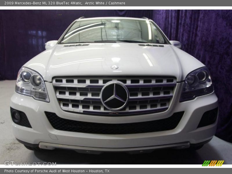 Arctic White / Cashmere 2009 Mercedes-Benz ML 320 BlueTec 4Matic