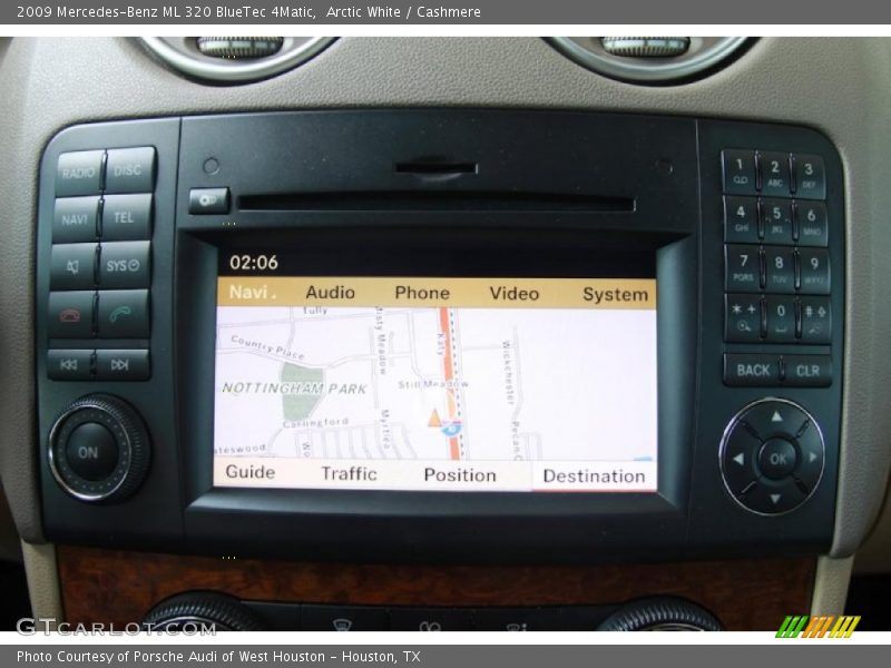 Arctic White / Cashmere 2009 Mercedes-Benz ML 320 BlueTec 4Matic