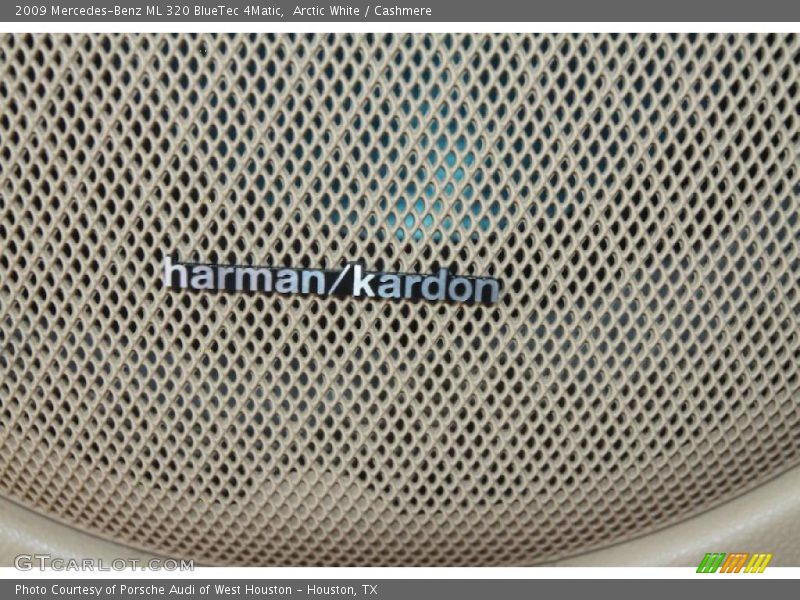 Arctic White / Cashmere 2009 Mercedes-Benz ML 320 BlueTec 4Matic