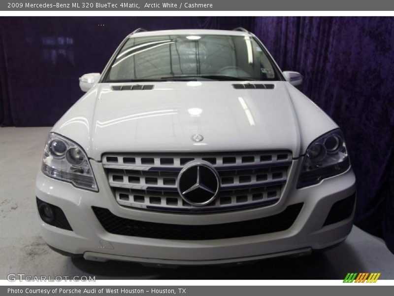 Arctic White / Cashmere 2009 Mercedes-Benz ML 320 BlueTec 4Matic