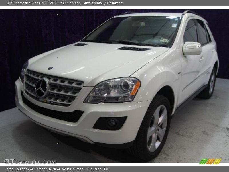 Arctic White / Cashmere 2009 Mercedes-Benz ML 320 BlueTec 4Matic