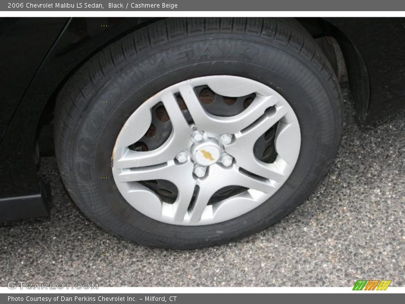 Black / Cashmere Beige 2006 Chevrolet Malibu LS Sedan