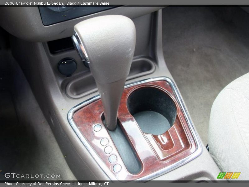 Black / Cashmere Beige 2006 Chevrolet Malibu LS Sedan
