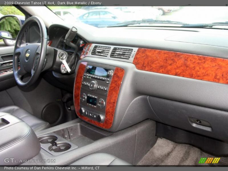 Dark Blue Metallic / Ebony 2009 Chevrolet Tahoe LT 4x4