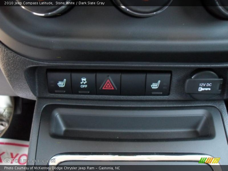 Stone White / Dark Slate Gray 2010 Jeep Compass Latitude