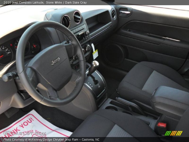 Stone White / Dark Slate Gray 2010 Jeep Compass Latitude
