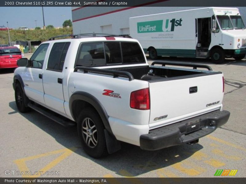 Summit White / Graphite 2003 Chevrolet S10 LS ZR5 Crew Cab 4x4