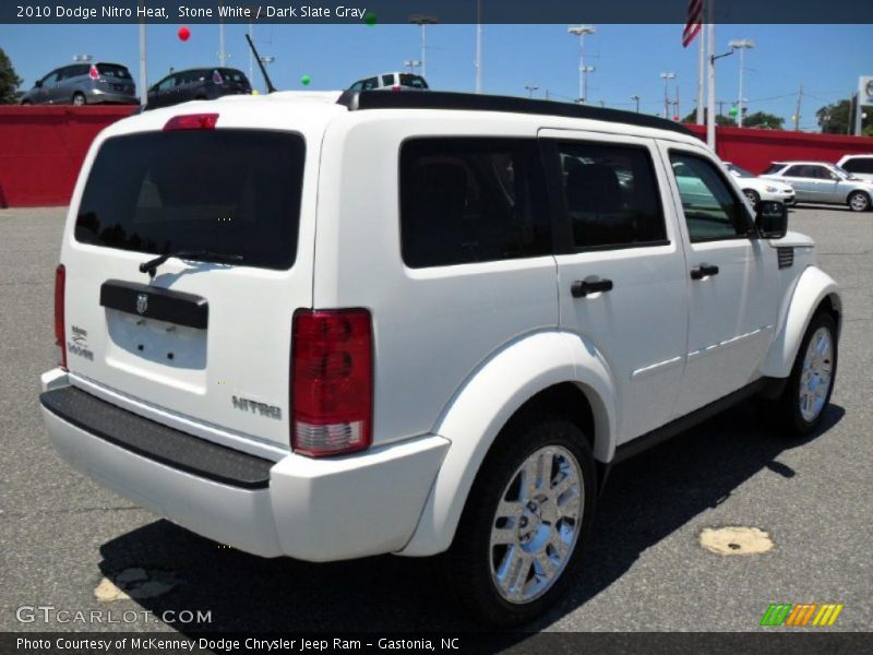 Stone White / Dark Slate Gray 2010 Dodge Nitro Heat