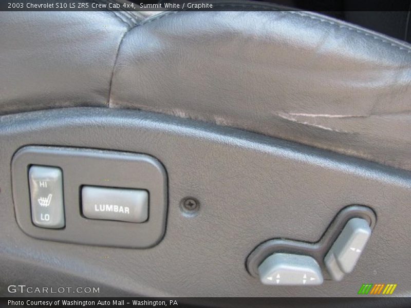 Summit White / Graphite 2003 Chevrolet S10 LS ZR5 Crew Cab 4x4