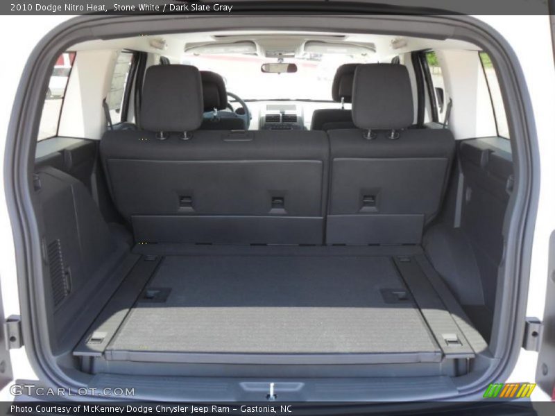 Stone White / Dark Slate Gray 2010 Dodge Nitro Heat