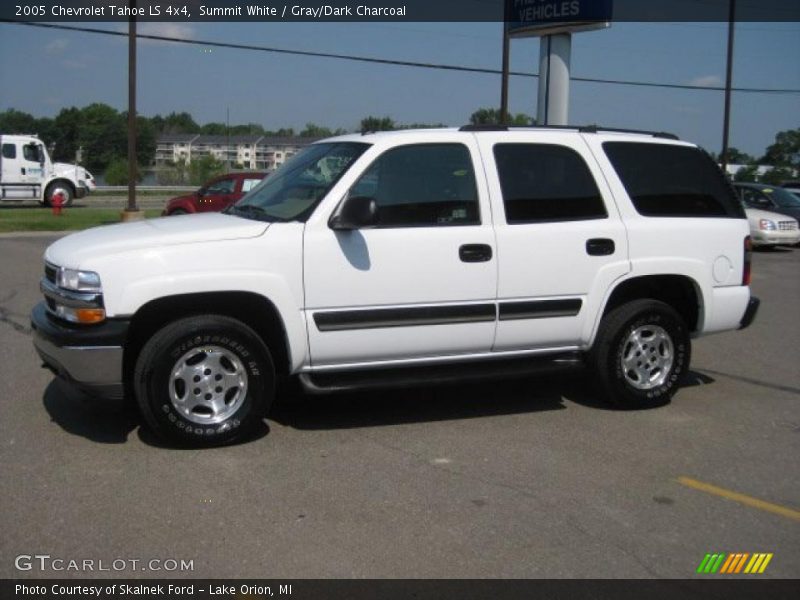 Summit White / Gray/Dark Charcoal 2005 Chevrolet Tahoe LS 4x4
