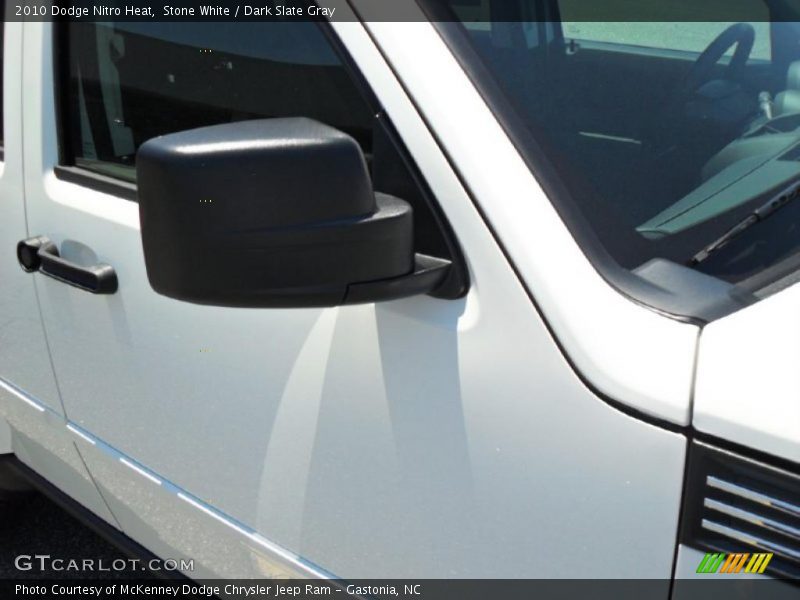 Stone White / Dark Slate Gray 2010 Dodge Nitro Heat