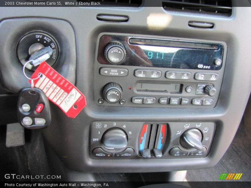 White / Ebony Black 2003 Chevrolet Monte Carlo SS