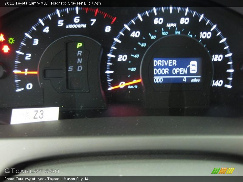 Magnetic Gray Metallic / Ash 2011 Toyota Camry XLE