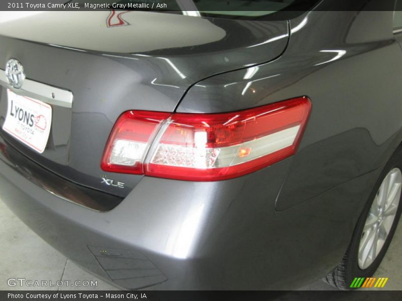 Magnetic Gray Metallic / Ash 2011 Toyota Camry XLE