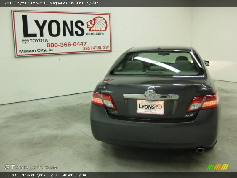 Magnetic Gray Metallic / Ash 2011 Toyota Camry XLE