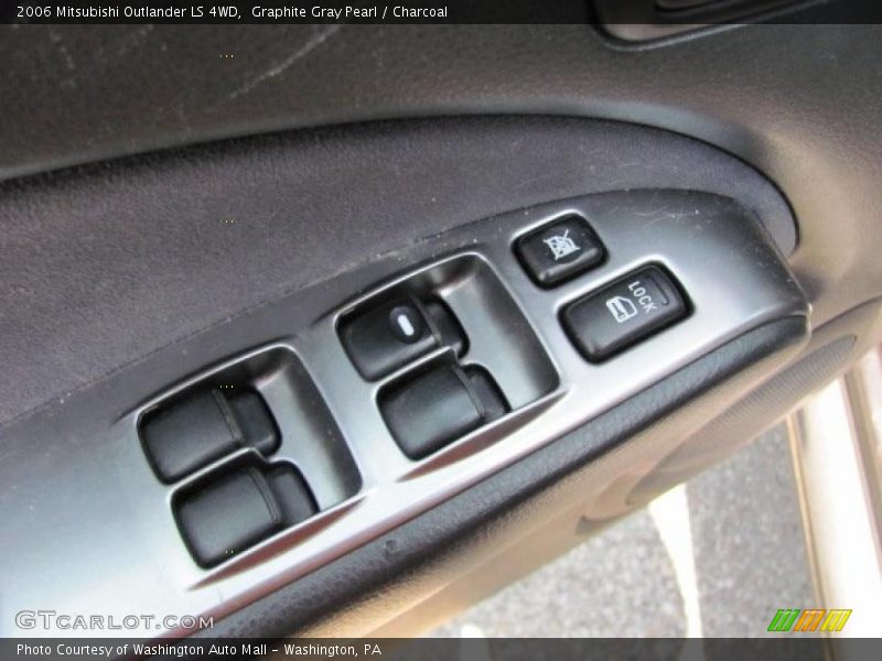 Graphite Gray Pearl / Charcoal 2006 Mitsubishi Outlander LS 4WD