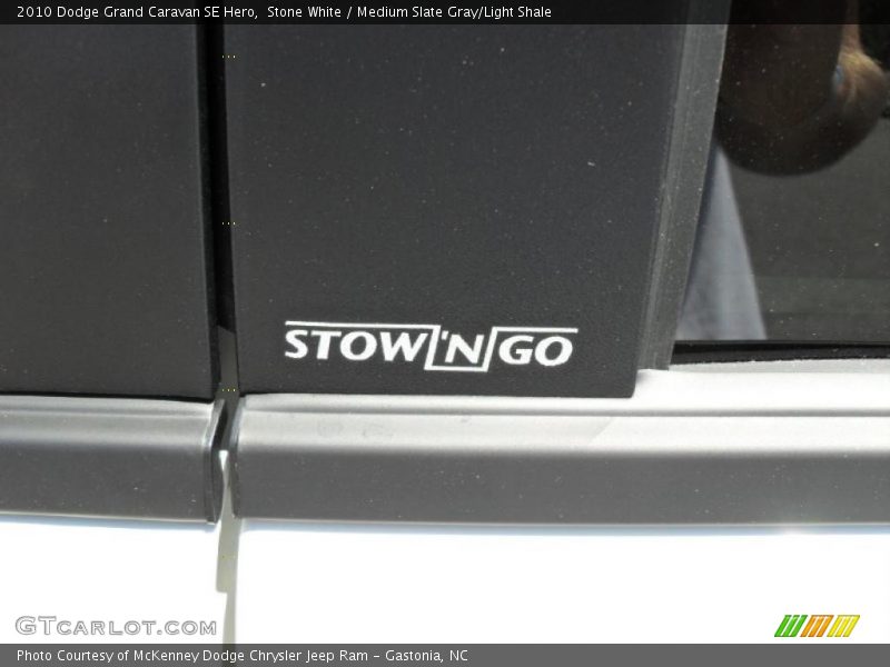 Stone White / Medium Slate Gray/Light Shale 2010 Dodge Grand Caravan SE Hero