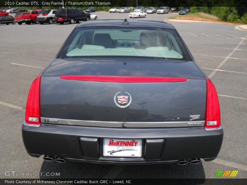 Grey Flannel / Titanium/Dark Titanium 2010 Cadillac DTS