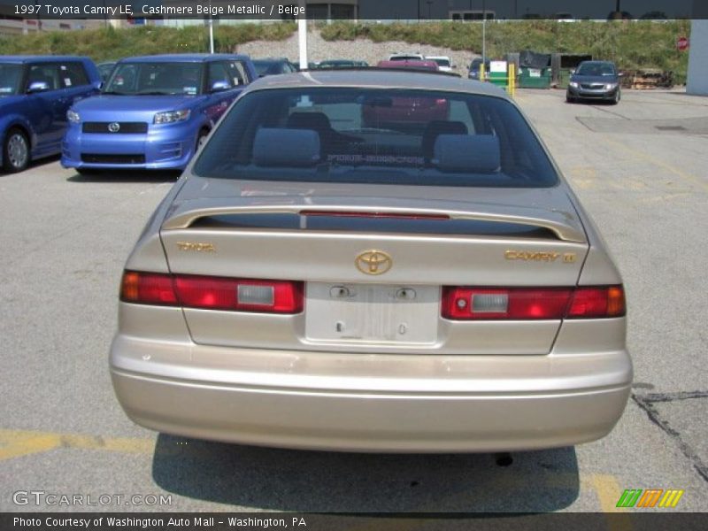 Cashmere Beige Metallic / Beige 1997 Toyota Camry LE