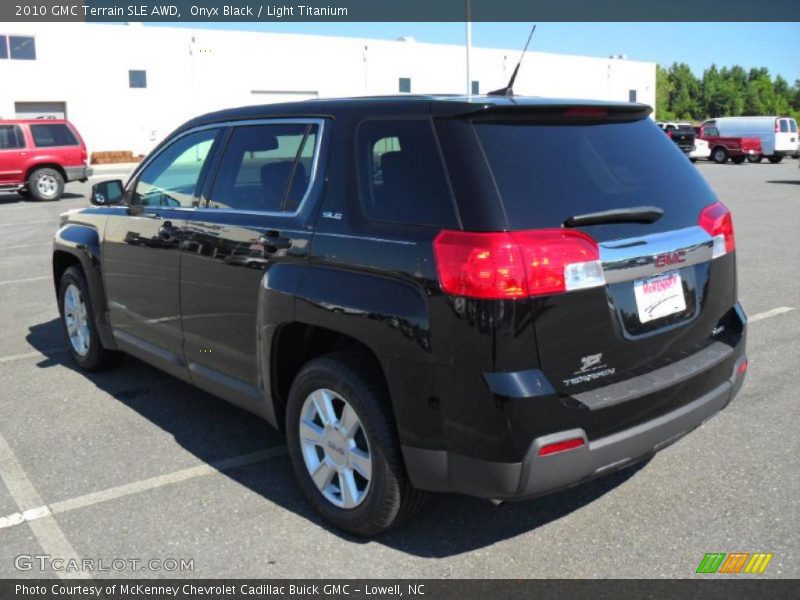 Onyx Black / Light Titanium 2010 GMC Terrain SLE AWD