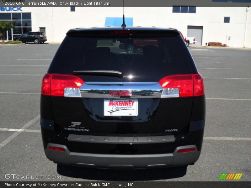 Onyx Black / Light Titanium 2010 GMC Terrain SLE AWD