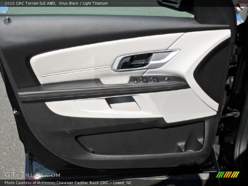 Onyx Black / Light Titanium 2010 GMC Terrain SLE AWD