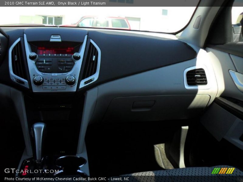Onyx Black / Light Titanium 2010 GMC Terrain SLE AWD