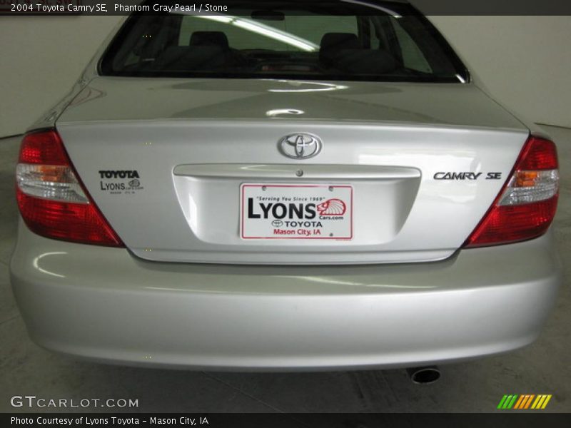 Phantom Gray Pearl / Stone 2004 Toyota Camry SE