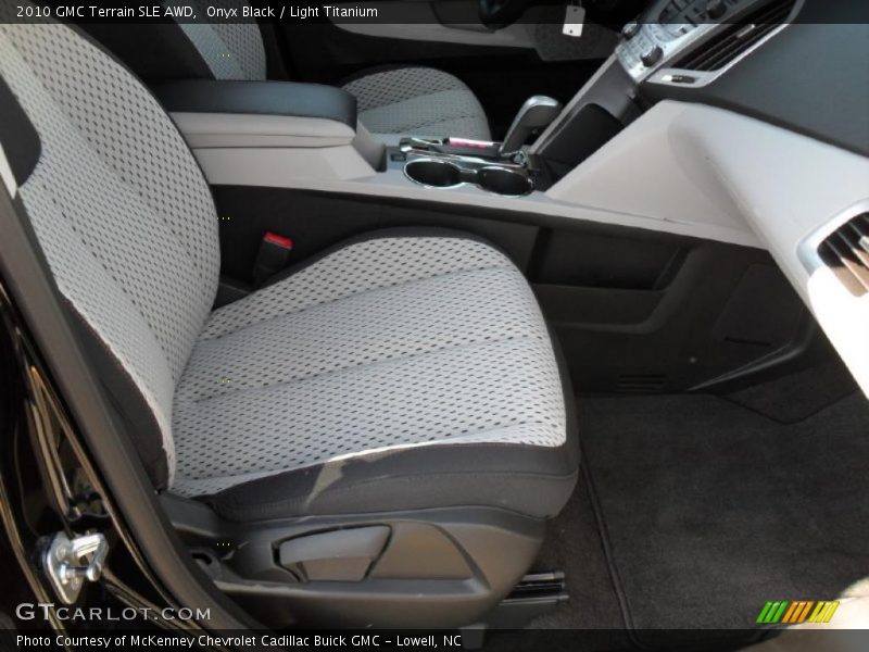 Onyx Black / Light Titanium 2010 GMC Terrain SLE AWD