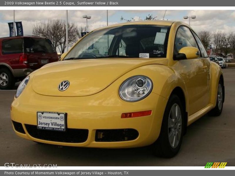 Sunflower Yellow / Black 2009 Volkswagen New Beetle 2.5 Coupe