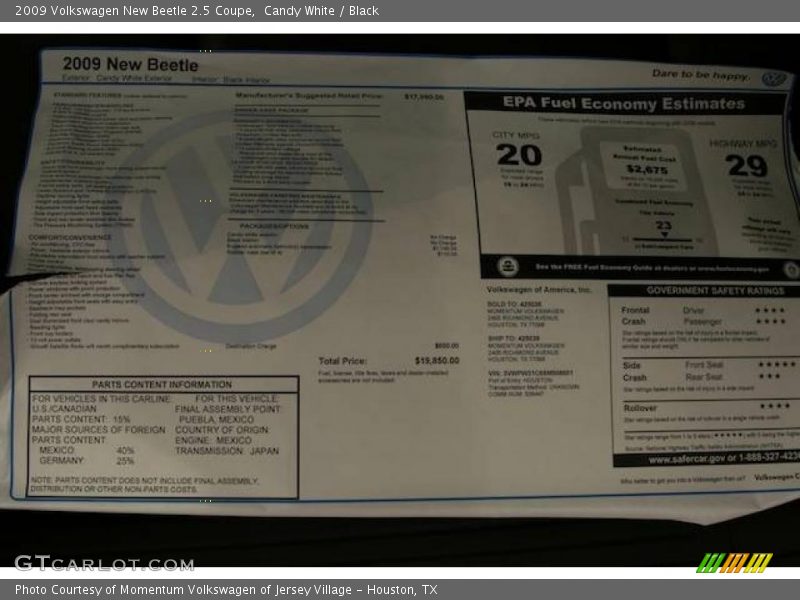 Candy White / Black 2009 Volkswagen New Beetle 2.5 Coupe