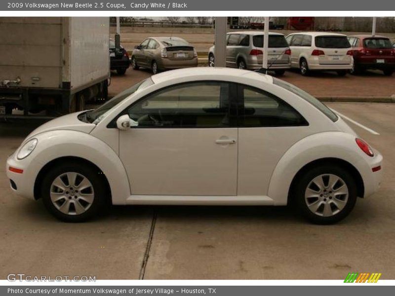 Candy White / Black 2009 Volkswagen New Beetle 2.5 Coupe