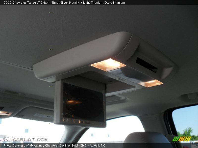 Sheer Silver Metallic / Light Titanium/Dark Titanium 2010 Chevrolet Tahoe LTZ 4x4