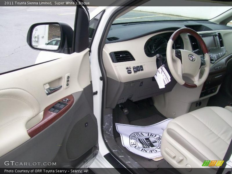 Super White / Bisque 2011 Toyota Sienna Limited