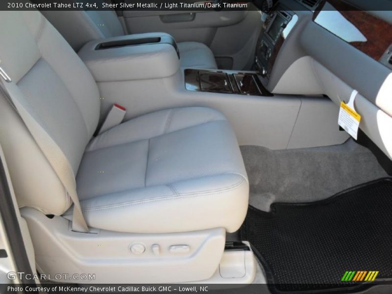 Sheer Silver Metallic / Light Titanium/Dark Titanium 2010 Chevrolet Tahoe LTZ 4x4