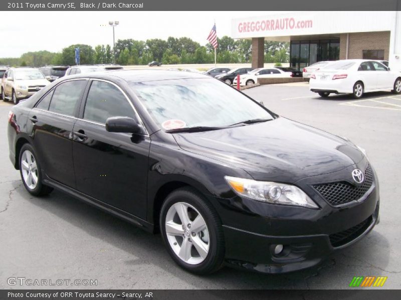 Black / Dark Charcoal 2011 Toyota Camry SE