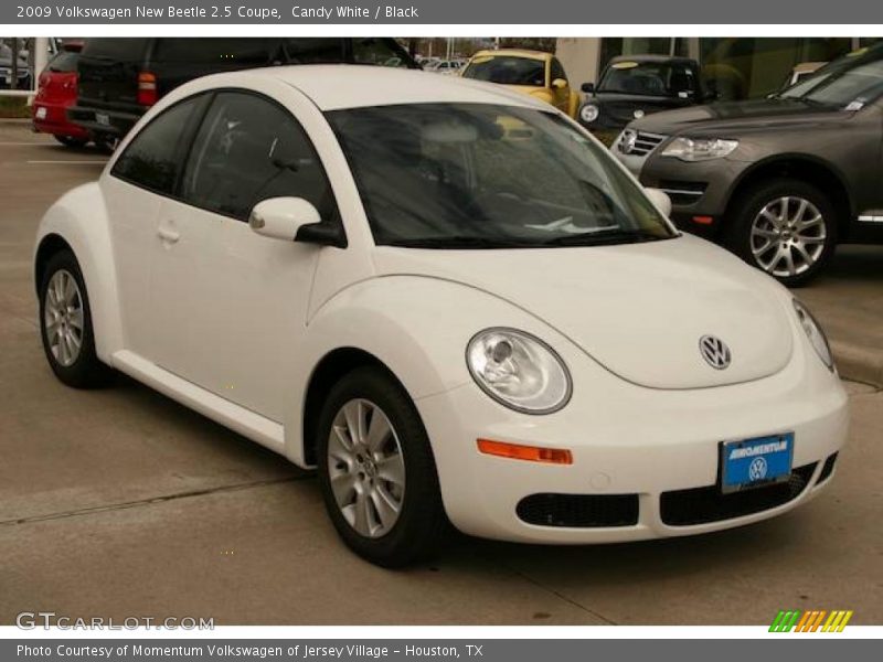 Candy White / Black 2009 Volkswagen New Beetle 2.5 Coupe