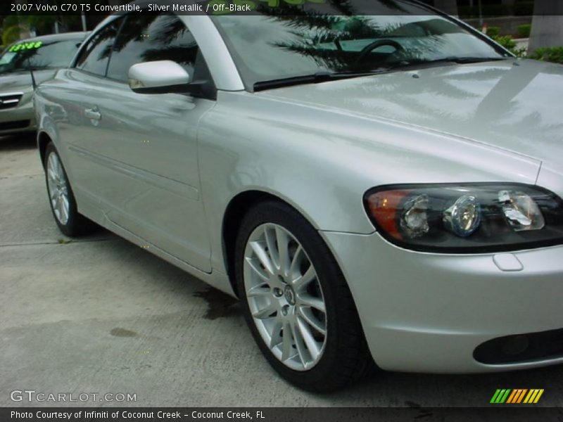 Silver Metallic / Off-Black 2007 Volvo C70 T5 Convertible