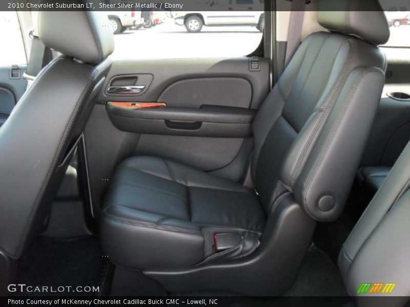Sheer Silver Metallic / Ebony 2010 Chevrolet Suburban LT