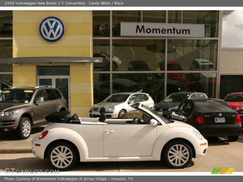 Candy White / Black 2009 Volkswagen New Beetle 2.5 Convertible