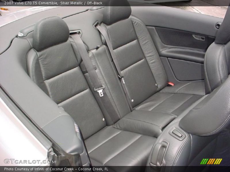 Silver Metallic / Off-Black 2007 Volvo C70 T5 Convertible