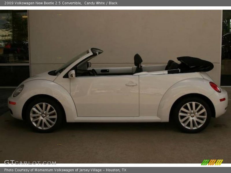 Candy White / Black 2009 Volkswagen New Beetle 2.5 Convertible