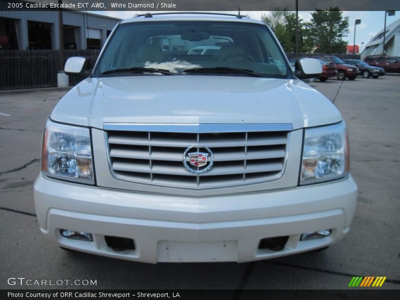 White Diamond / Shale 2005 Cadillac Escalade EXT AWD