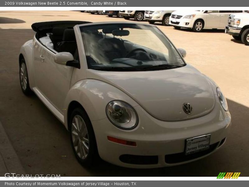 Candy White / Black 2009 Volkswagen New Beetle 2.5 Convertible