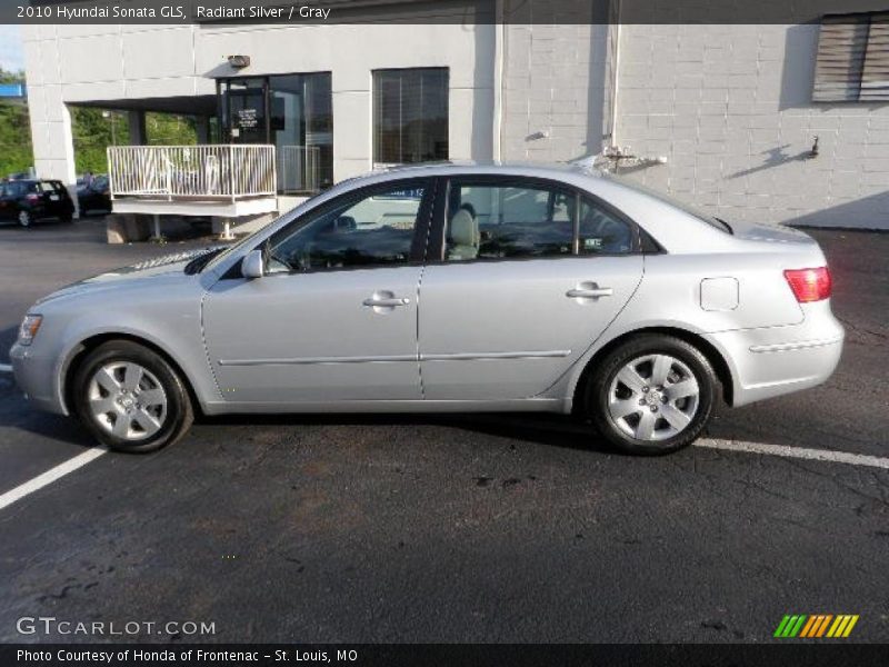 Radiant Silver / Gray 2010 Hyundai Sonata GLS