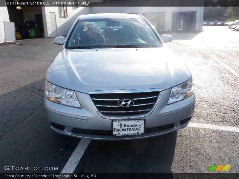 Radiant Silver / Gray 2010 Hyundai Sonata GLS
